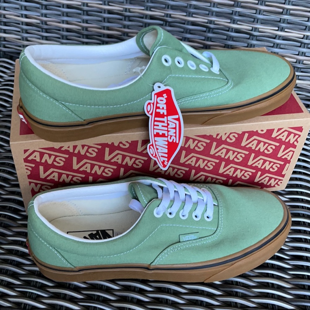 Vans Era Gum Basil/True White MENS - Picture 2 of 16